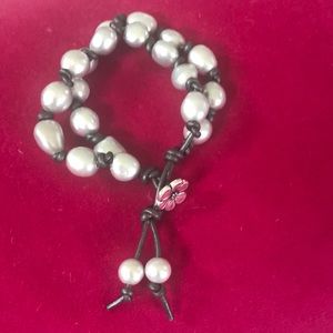 Handmade Leather & Pearl Bracelet